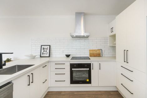 Photo of property in 1b Hereford Street, West End, Palmerston North, 4410
