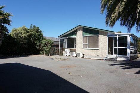 Photo of property in 403 Mairehau Road, Parklands, Christchurch, 8083