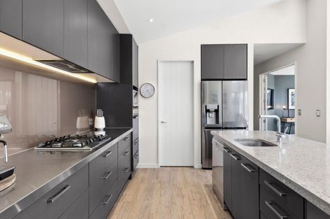 Photo of property in 13 Coromandel Street, Wanaka, 9305