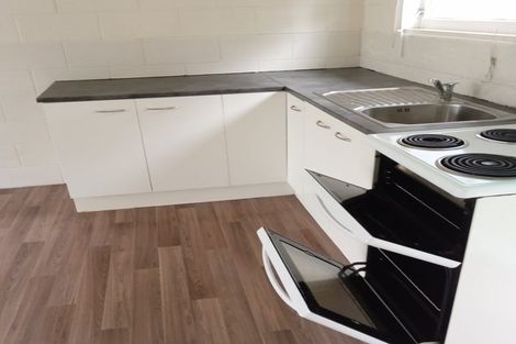 Photo of property in 18 Kent Street, Waiuku, 2123