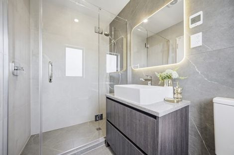 Photo of property in 12 Ocean Breeze Avenue, Hobsonville, Auckland, 0616
