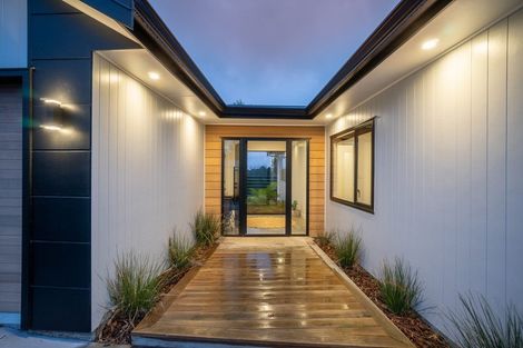 Photo of property in 153 James Line, Kelvin Grove, Palmerston North, 4414