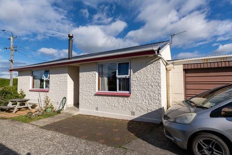 Photo of property in 452a Taieri Road, Halfway Bush, Dunedin, 9010
