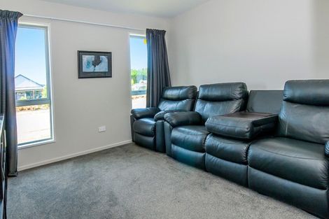 Photo of property in 15 Kingsdowne Drive, West Melton, 7618