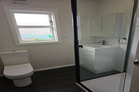 Photo of property in 88 Victoria Street, Carterton, 5713