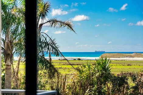 Photo of property in 381 Cove Road, Waipu, 0582