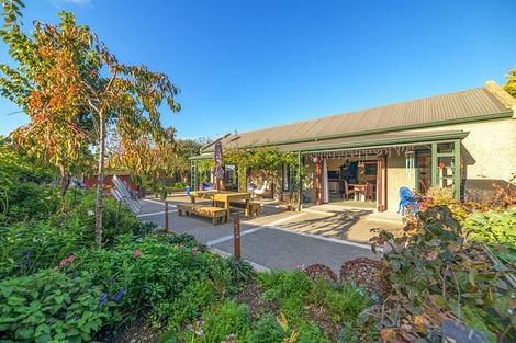 Photo of property in 1 Strachan Way, Highbury, Palmerston North, 4412