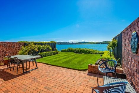 Photo of property in 287 Lake Terrace, Two Mile Bay, Taupo, 3330