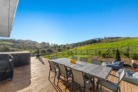Photo of property in 484 Kanohi Road, Kaukapakapa, 0873