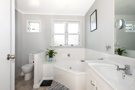 Photo of property in 11 Dominion Road, Te Hapara, Gisborne, 4010