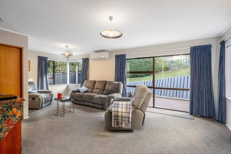 Photo of property in 3 Ramphal Terrace, Khandallah, Wellington, 6035