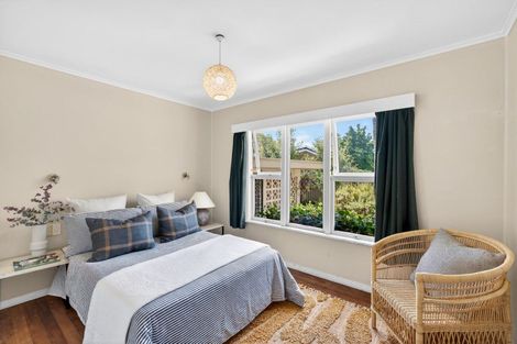 Photo of property in 68 Puketapu Road, Taradale, Napier, 4112
