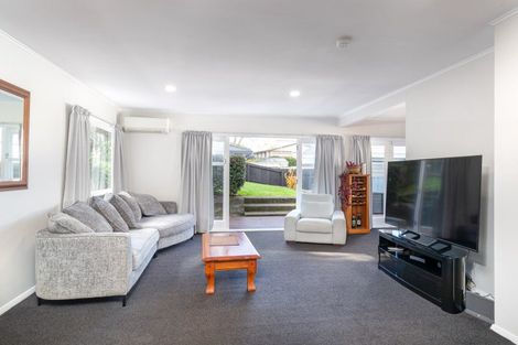 Photo of property in 5a Gloucester Street, Silverstream, Upper Hutt, 5019