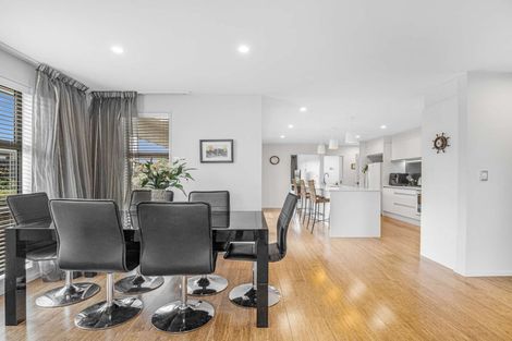 Photo of property in 5 Whitau Place, Marshland, Christchurch, 8083