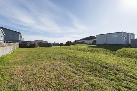 Photo of property in 65 Gawler Street, Te Horo Beach, Otaki, 5581