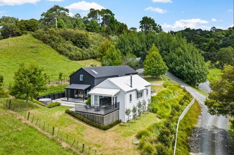 Photo of property in 395a Matakana Valley Road, Matakana, Warkworth, 0985