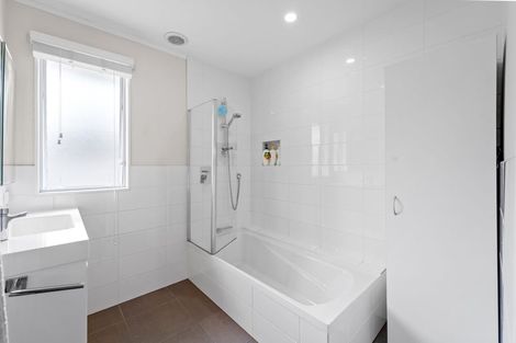 Photo of property in 10a Walbrook Road, Manly, Whangaparaoa, 0930