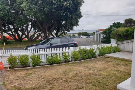 Photo of property in 52 Devonshire Road, Miramar, Wellington, 6022