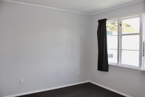 Photo of property in 211 Don Buck Road, Massey, Auckland, 0614