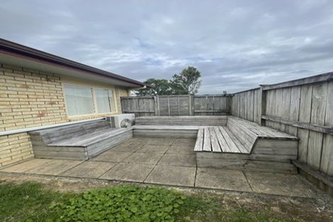 Photo of property in 37 Richfield Crescent, Westgate, Auckland, 0614