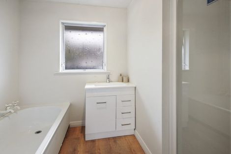 Photo of property in 25 Heathglen Avenue, Parklands, Christchurch, 8083