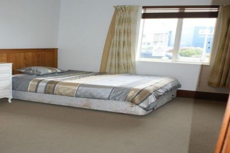 Photo of property in 15 Picton Avenue, Riccarton, Christchurch, 8011