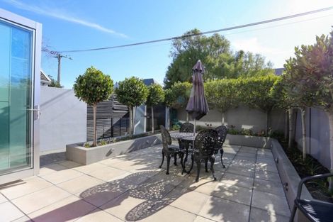Photo of property in 10 Holly Road, St Albans, Christchurch, 8014