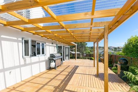 Photo of property in 19 Navigation Drive, Whitby, Porirua, 5024