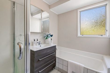 Photo of property in 1/49a Manuka Road, Bayview, Auckland, 0629