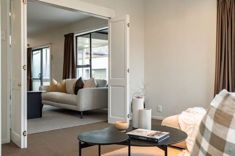 Photo of property in 10 Jellicoe Drive, Hamilton East, Hamilton, 3216