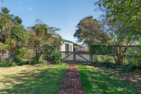 Photo of property in 19 Victoria Street, Masterton, 5810