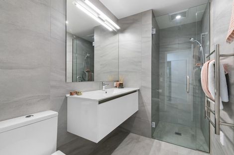 Photo of property in 17/20u George Bullen Lane, Arthurs Point, Queenstown, 9371