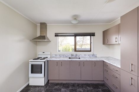 Photo of property in 7 Peter Hall Drive, Kelvin Grove, Palmerston North, 4414