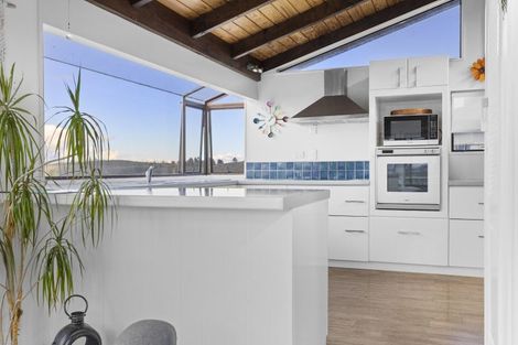 Photo of property in 80 Wakeman Road, Acacia Bay, Taupo, 3330