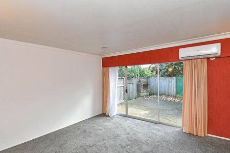 Photo of property in 430 Great South Road, Opaheke, Papakura, 2113