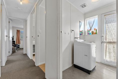 Photo of property in 144 Mahia Road, Wattle Downs, Auckland, 2103