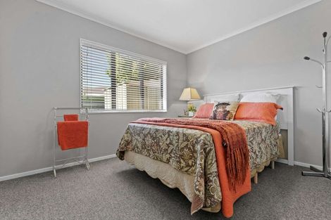 Photo of property in 16a Princes Street, Cambridge, 3434