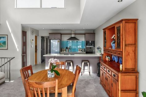 Photo of property in 4/29 Third Avenue, Tauranga, 3110