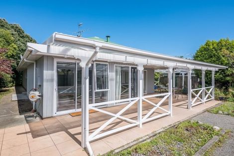 Photo of property in 11 Millvale Street, Waikanae, 5036