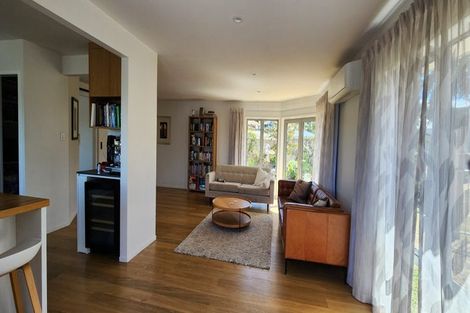 Photo of property in 9 Queen Street, Cambridge, 3434