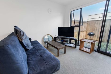 Photo of property in 17 Owens Place, Mount Maunganui, 3116