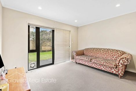 Photo of property in 62 Verdale Circle, Glen Eden, Auckland, 0602