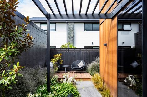 Photo of property in 43a Gracefield Avenue, Christchurch Central, Christchurch, 8013