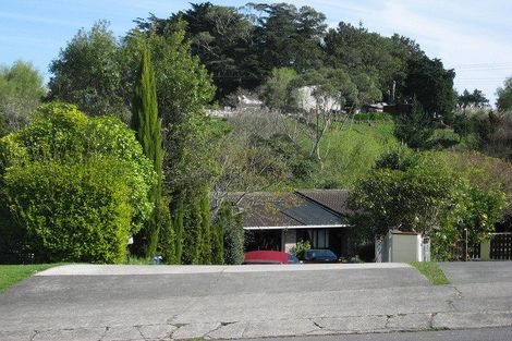Photo of property in 5b Puketotara Street, Highlands Park, New Plymouth, 4312