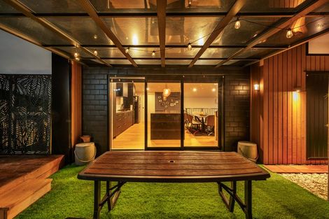 Photo of property in 6 Mara Waina Place, Swanson, Auckland, 0614