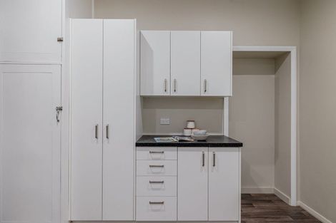 Photo of property in 27 Savage Crescent, West End, Palmerston North, 4412