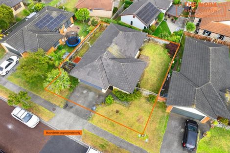 Photo of property in 66 Stellata Court, Randwick Park, Auckland, 2105