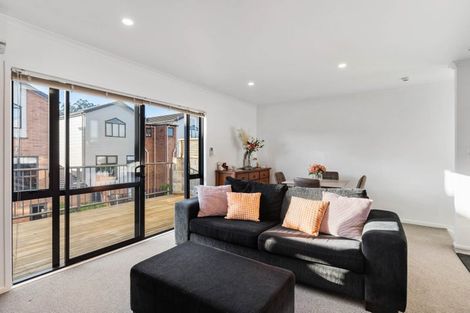 Photo of property in St Claire Village, 10/172 Mcleod Road, Te Atatu South, Auckland, 0610