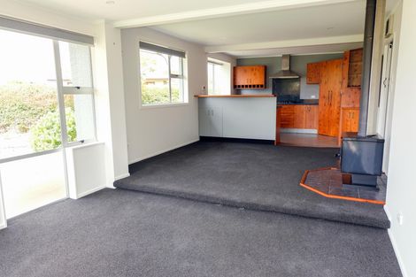 Photo of property in 17 Airedale Road, Weston, Oamaru, 9401