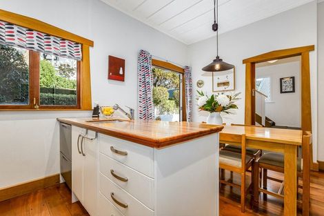 Photo of property in 9 Dover Street, Island Bay, Wellington, 6023